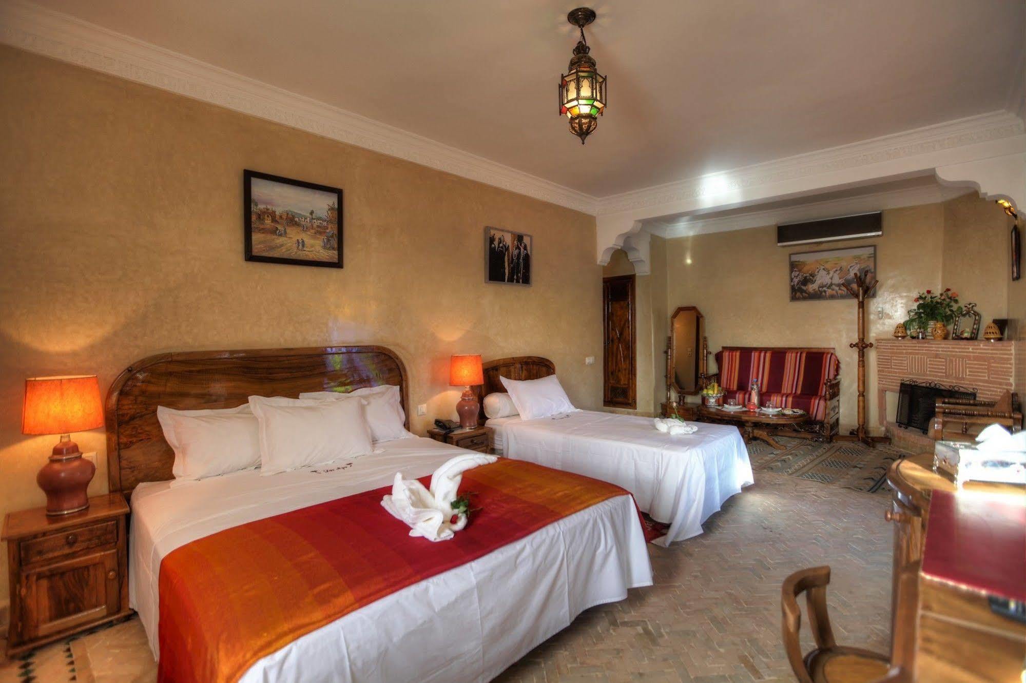 Villa Dar Mya Palmiers Маракеш Екстериор снимка